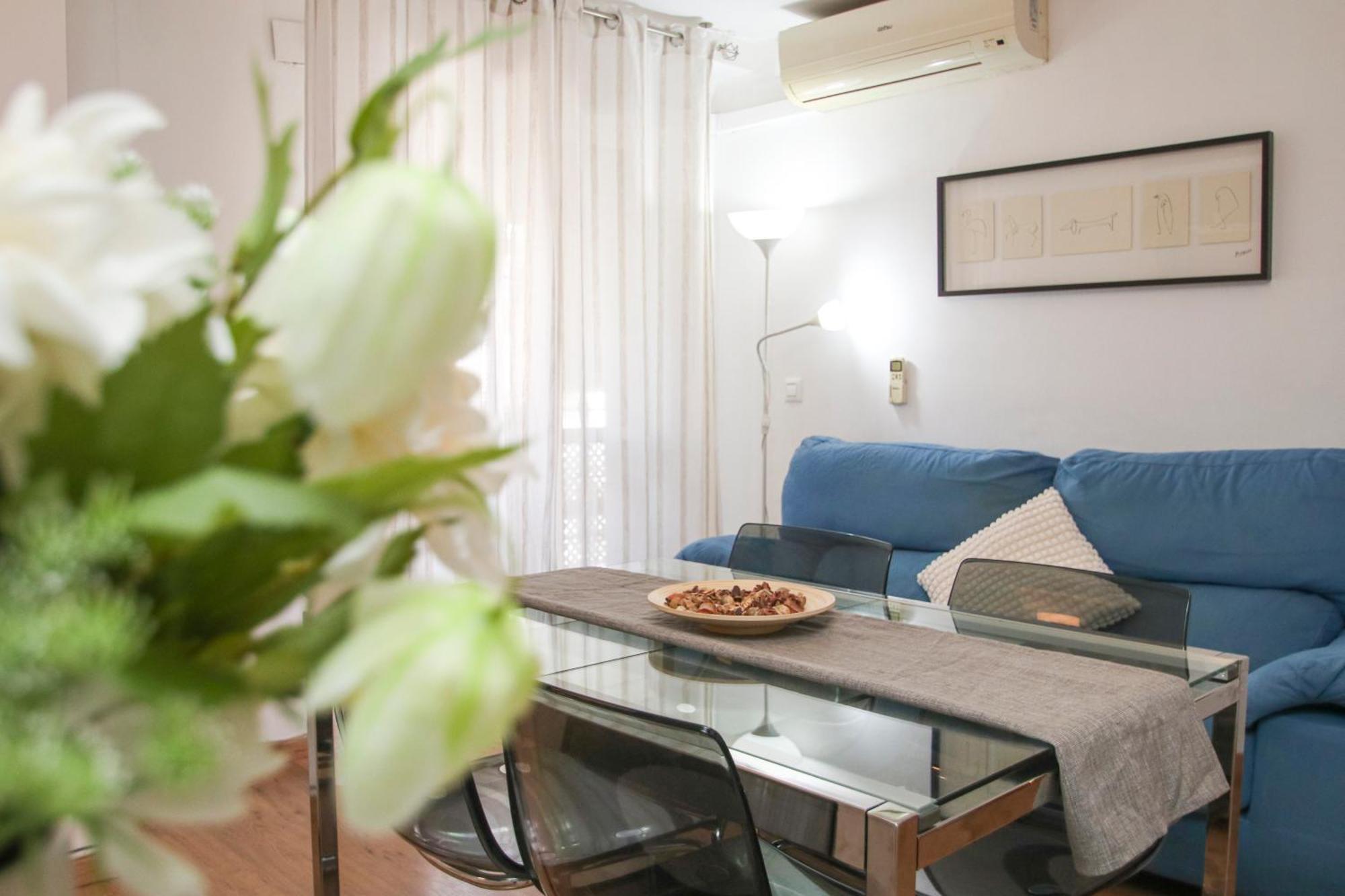 Spacious 2 Bedroom Apt In The Heart Of Triana Sevilha Exterior foto