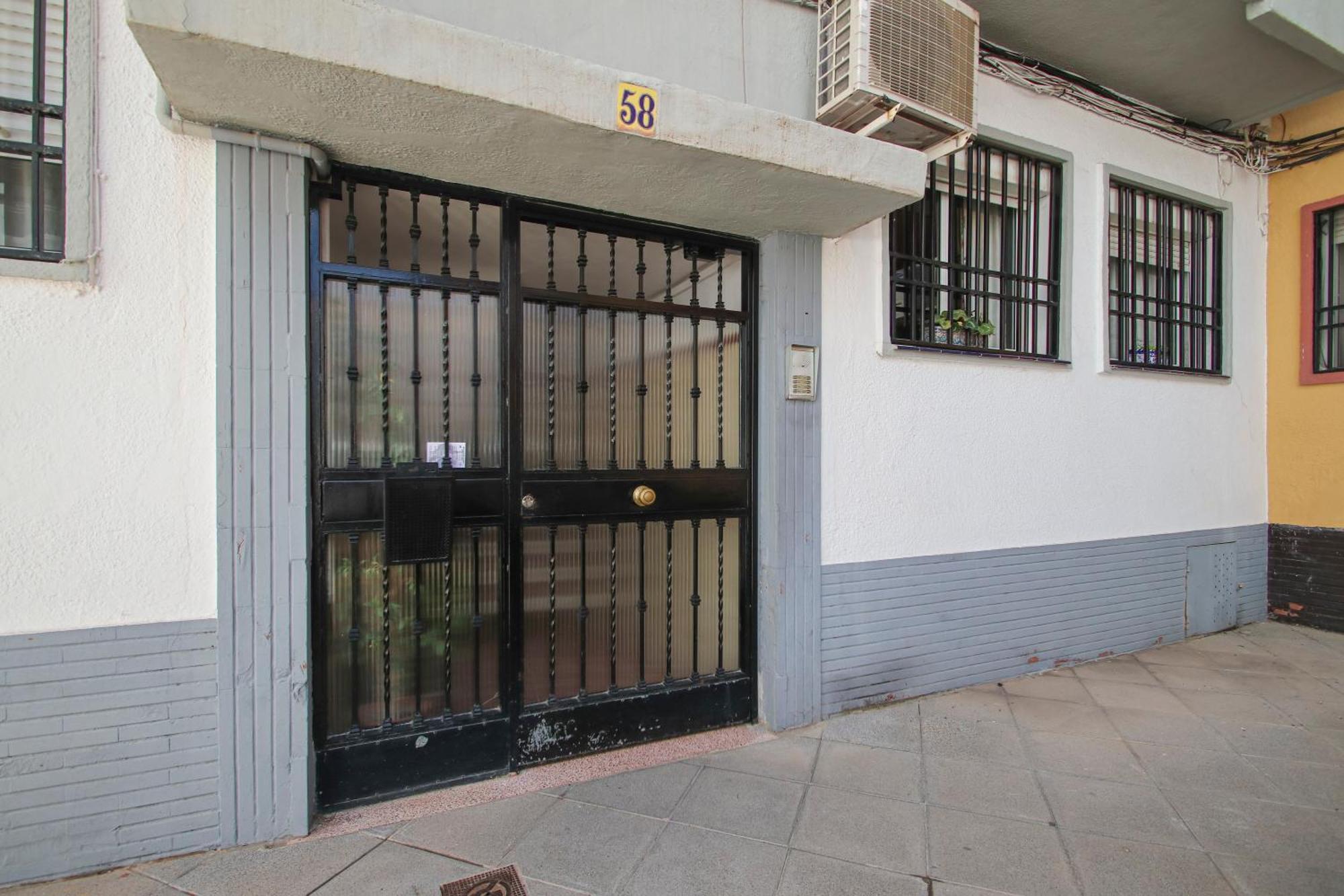 Spacious 2 Bedroom Apt In The Heart Of Triana Sevilha Exterior foto