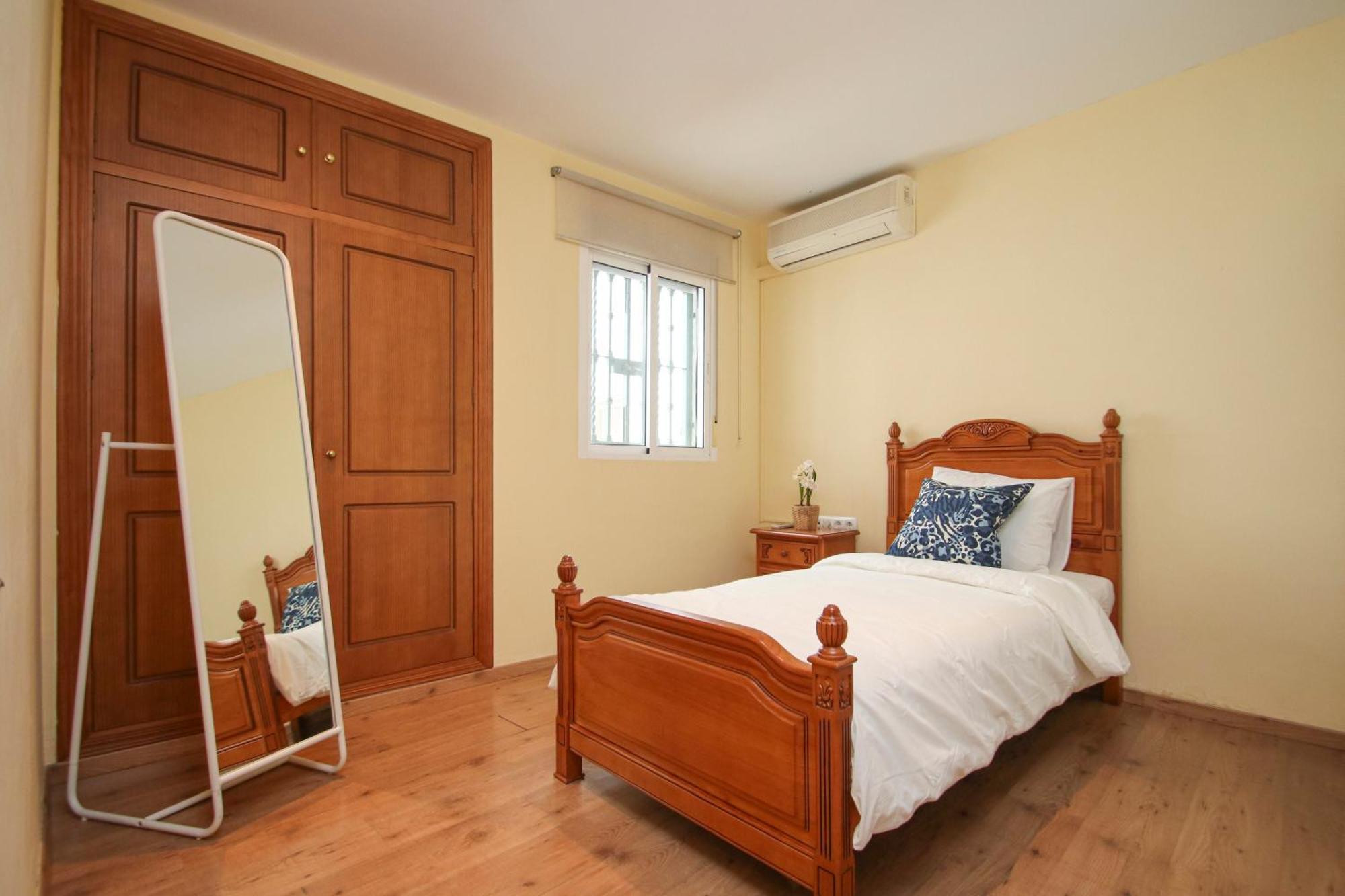 Spacious 2 Bedroom Apt In The Heart Of Triana Sevilha Exterior foto